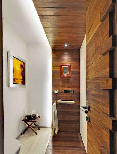 Wąska łazienka, fot.: Lopez Duplan Arquitectos